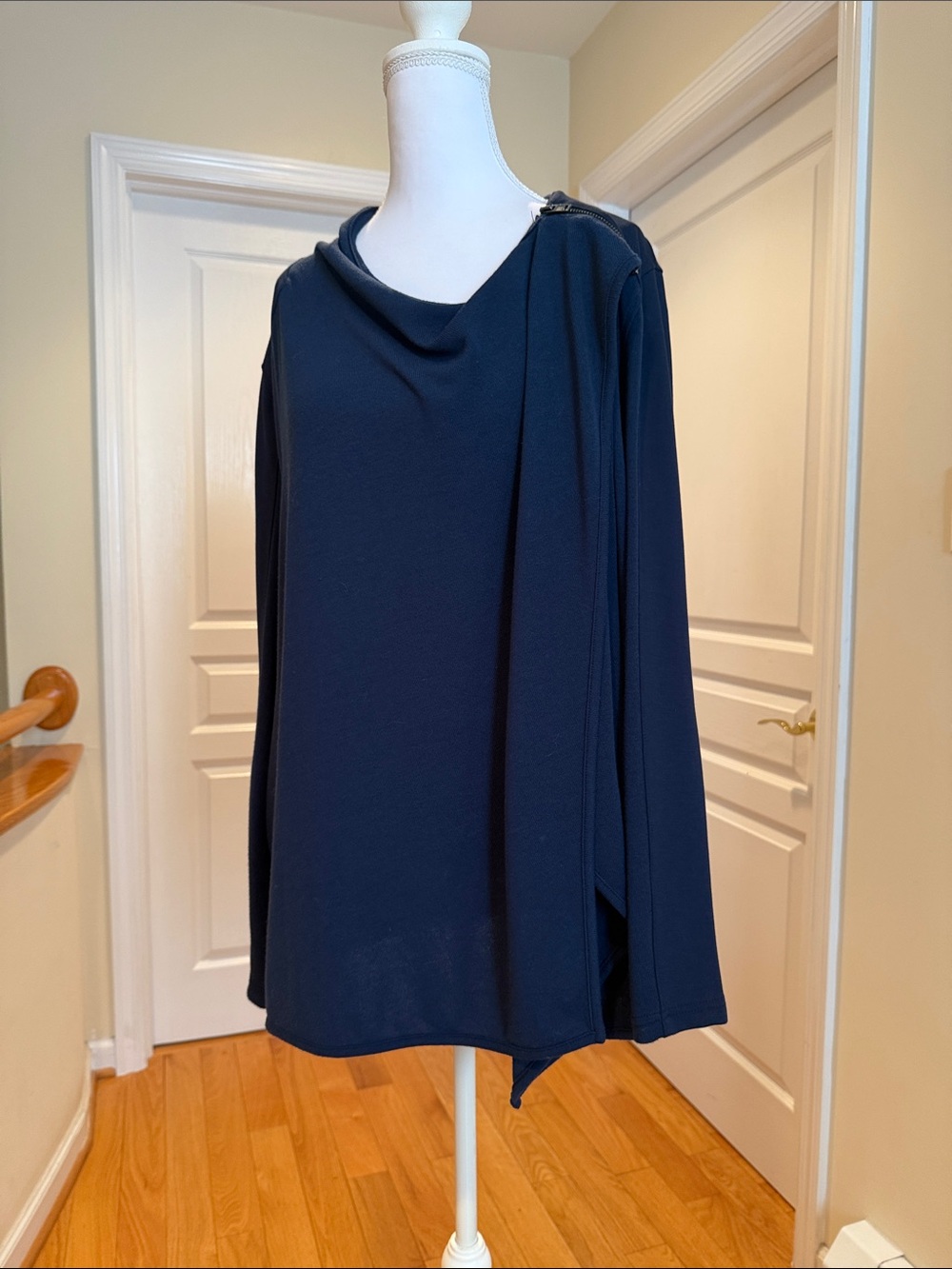 DG2 Dianne  Gilman Knit Drape- Front Easy Jacket Navy M